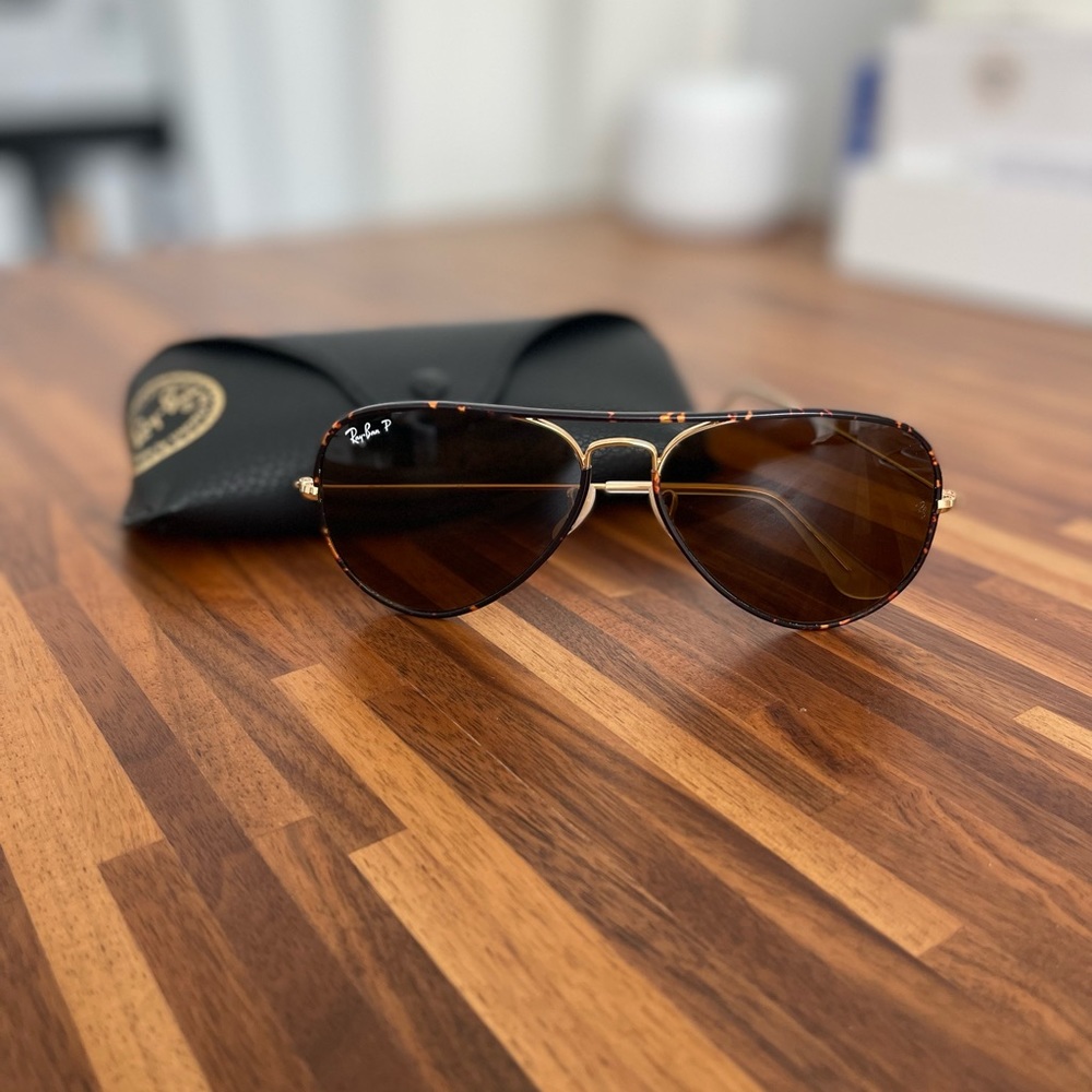 Ray-Ban Aviator Sunglasses (Tortoise)
